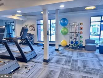 BOULEVARD VI TOWNS - Residential Lease