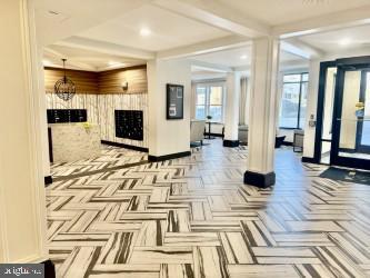 BOULEVARD VI TOWNS - Residential Lease