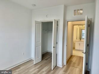 BOULEVARD VI TOWNS - Residential Lease