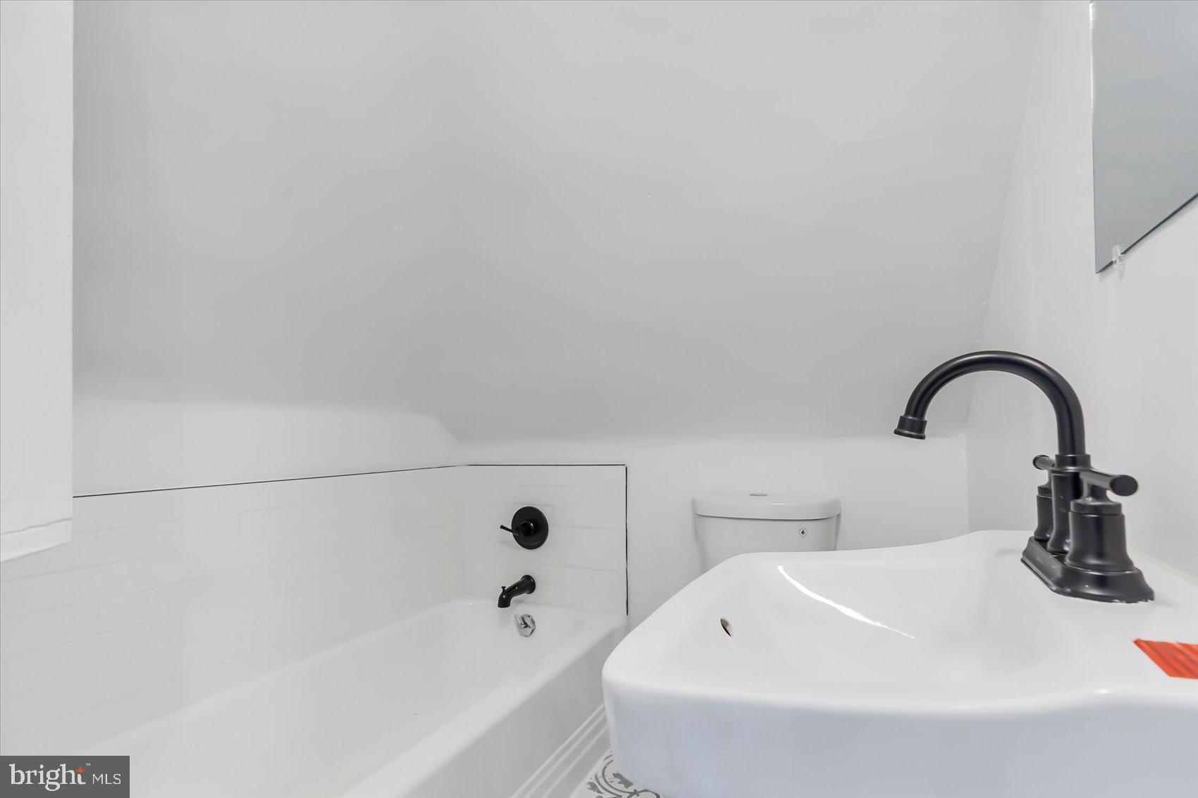 WALTHERSON - Residential