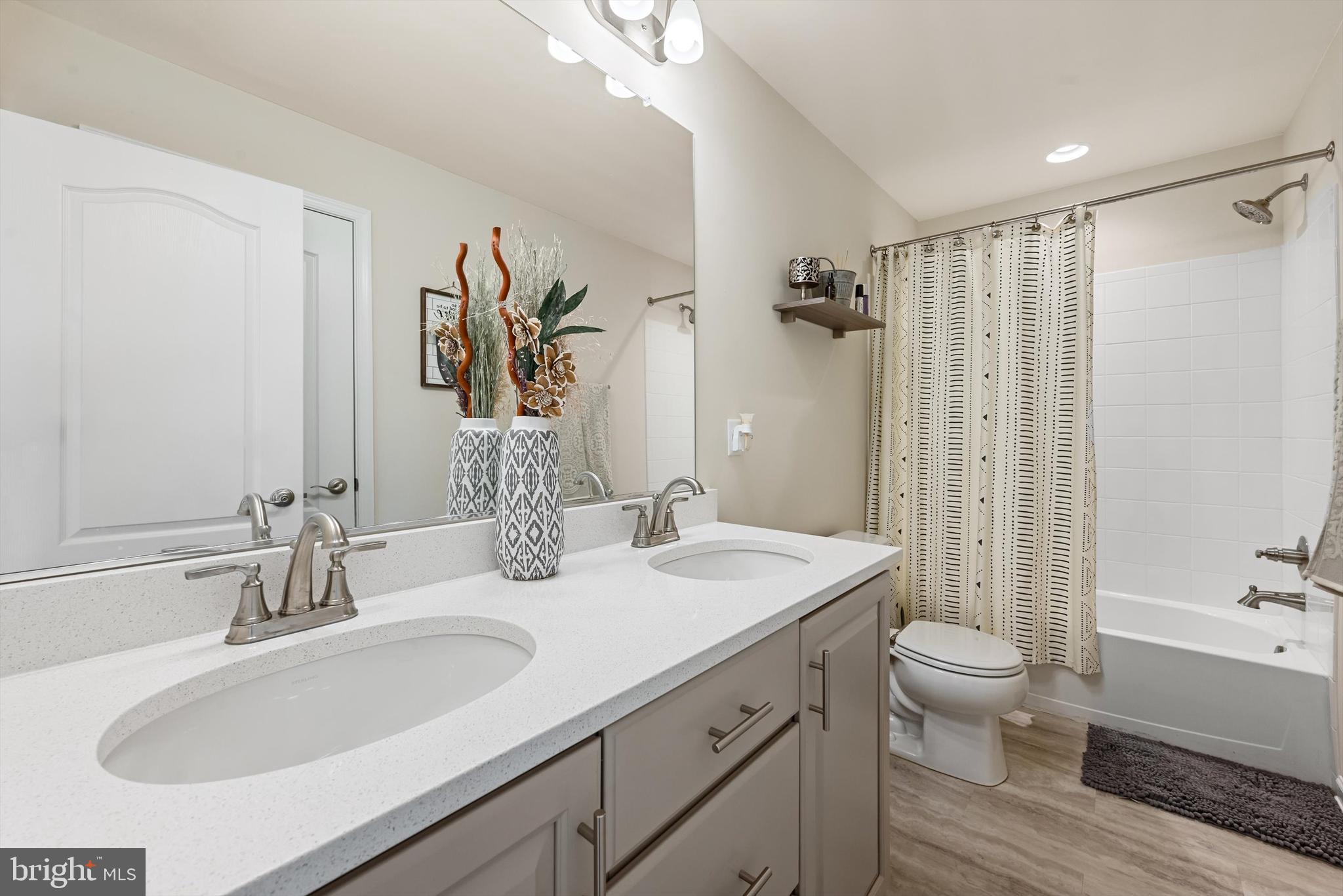 MARTINSBURG STATION - Residential