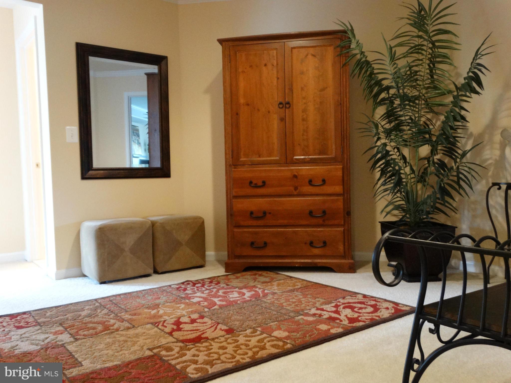 LANSDOWNE TOWN CENTER - Residential