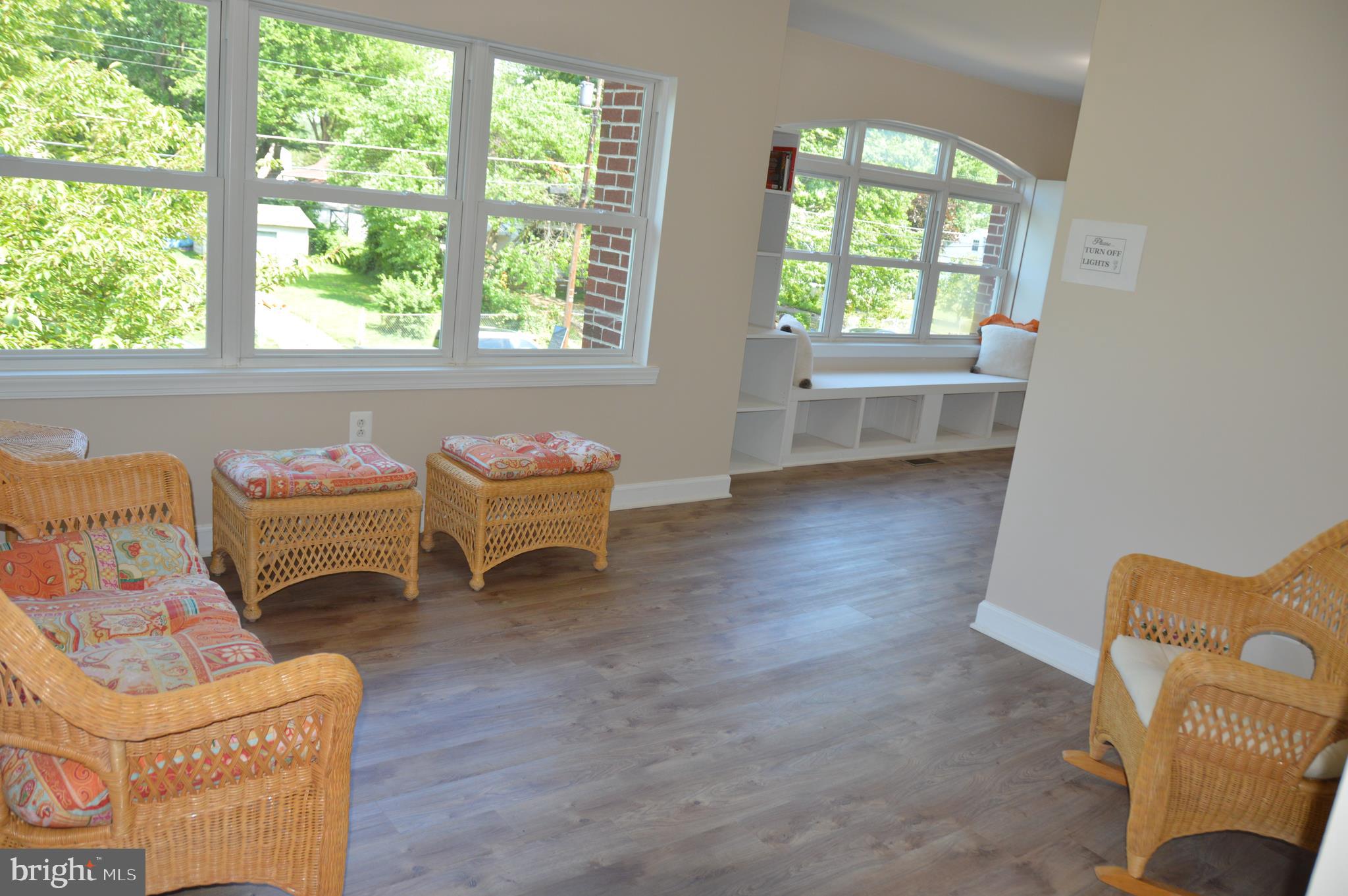 ANNALEE HEIGHTS - Residential