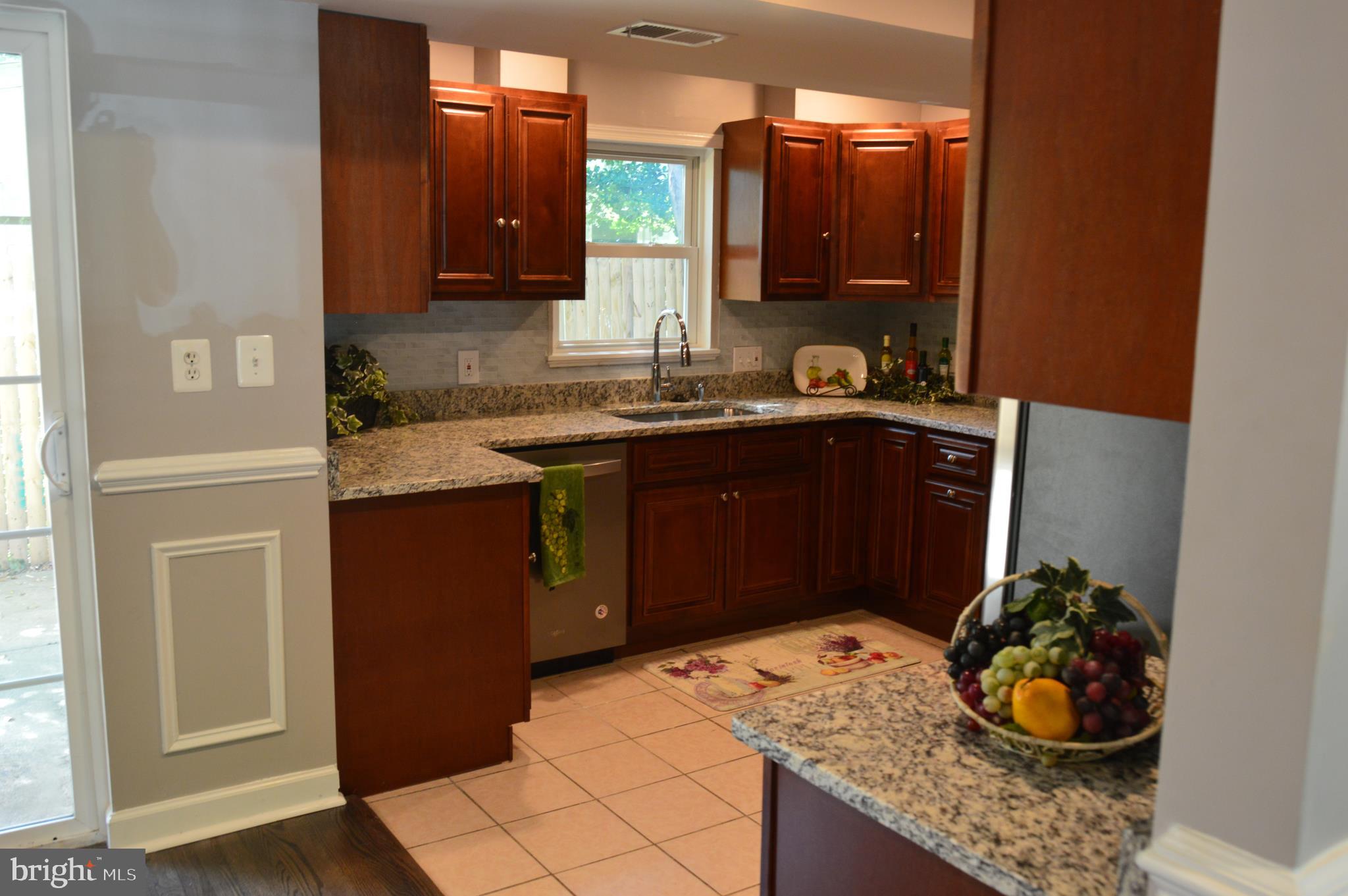 ANNALEE HEIGHTS - Residential