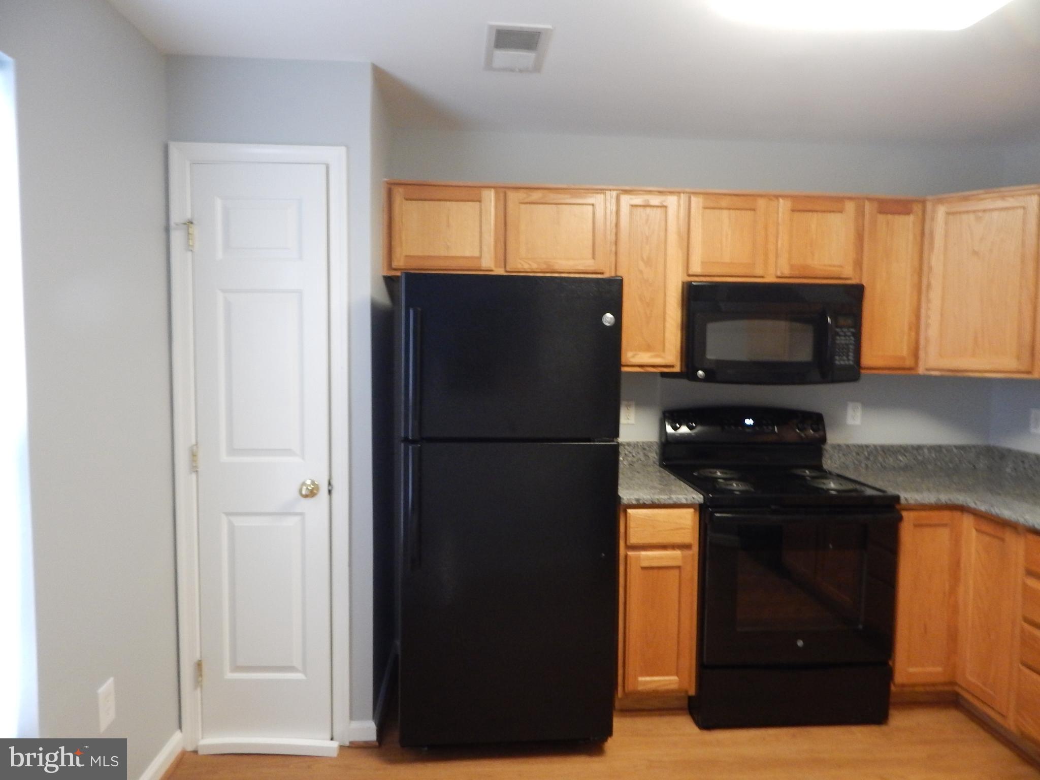 SOUTH MEADOWS - Residential Lease