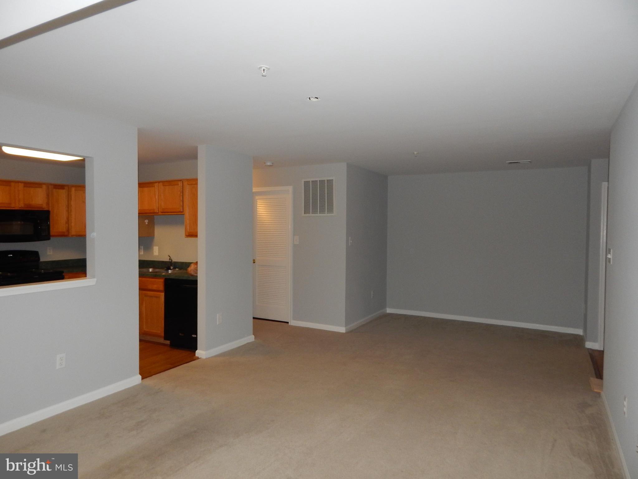 SOUTH MEADOWS - Residential Lease