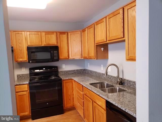 SOUTH MEADOWS - Residential Lease