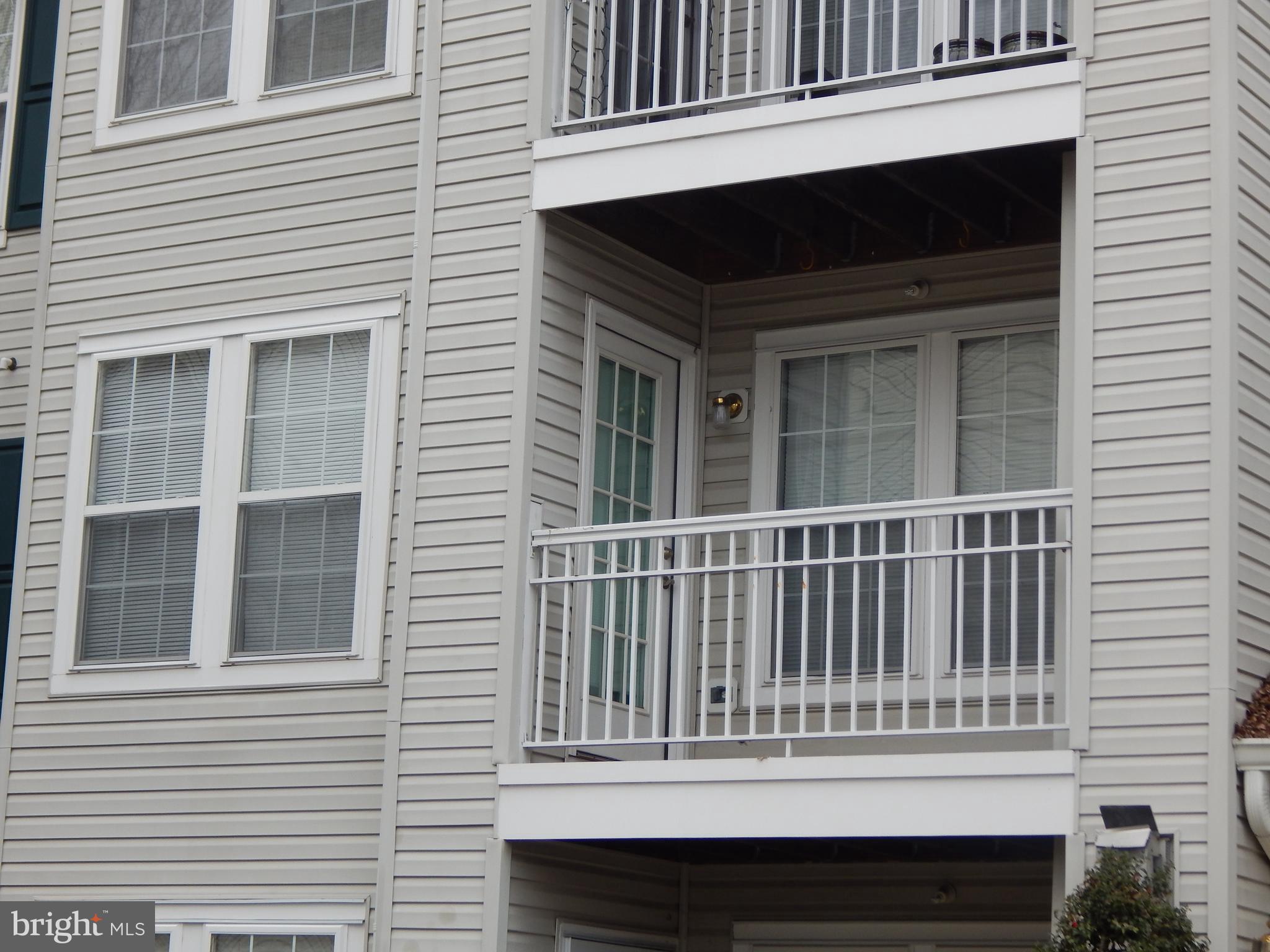 SOUTH MEADOWS - Residential Lease