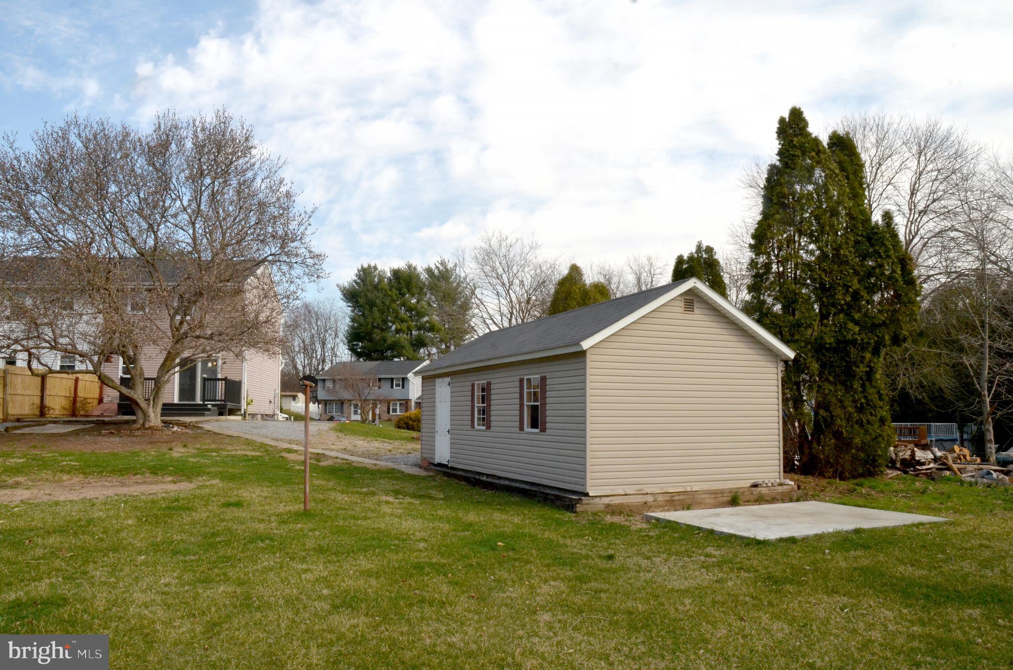 WEDGEWOOD ESTATES - Residential