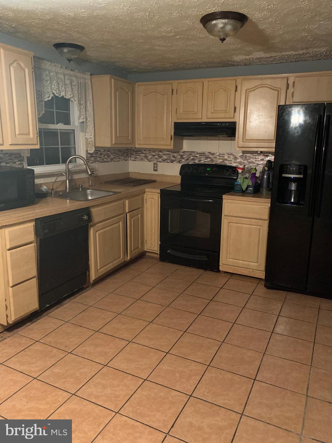 MARLBORO MEADOWS - Residential Lease