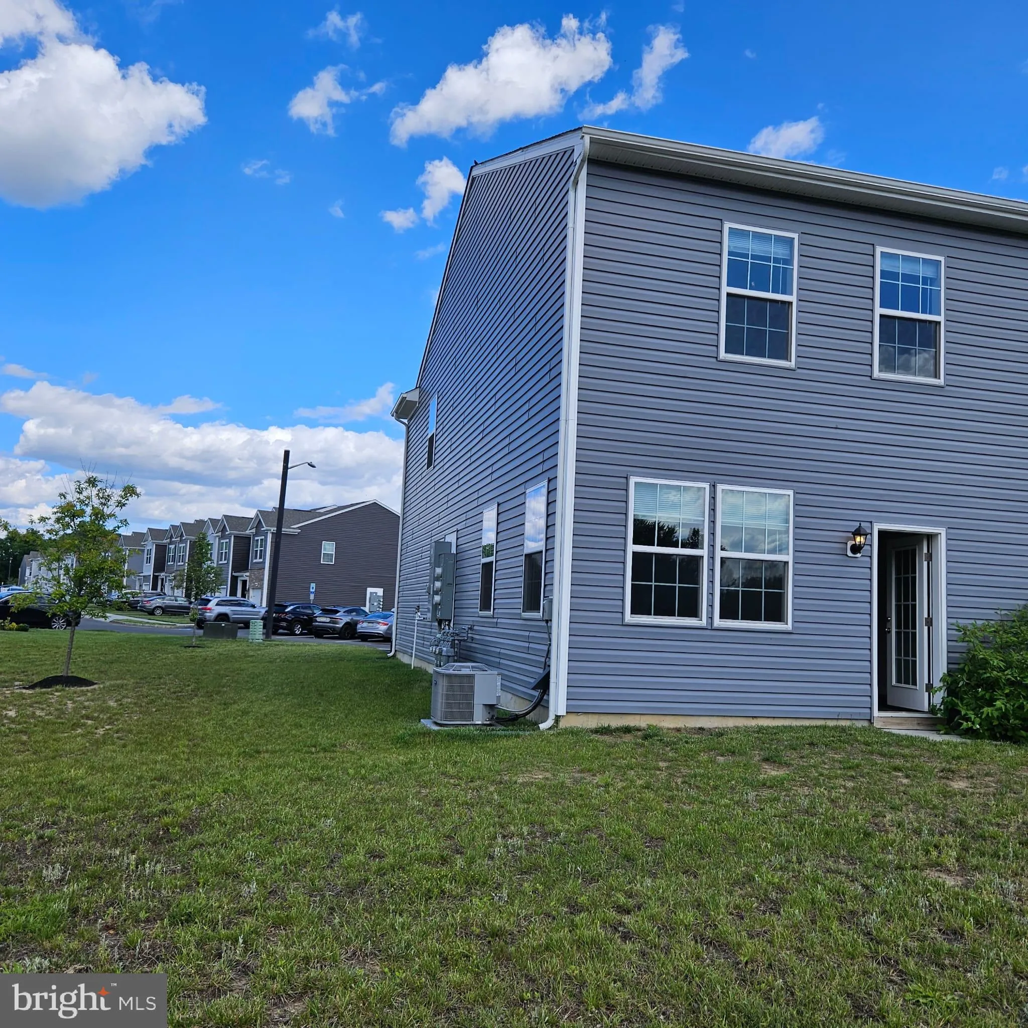 Burlington, New Jersey 08016, United States, 3 Bedrooms Bedrooms, ,3 BathroomsBathrooms,Residential,Active,147452