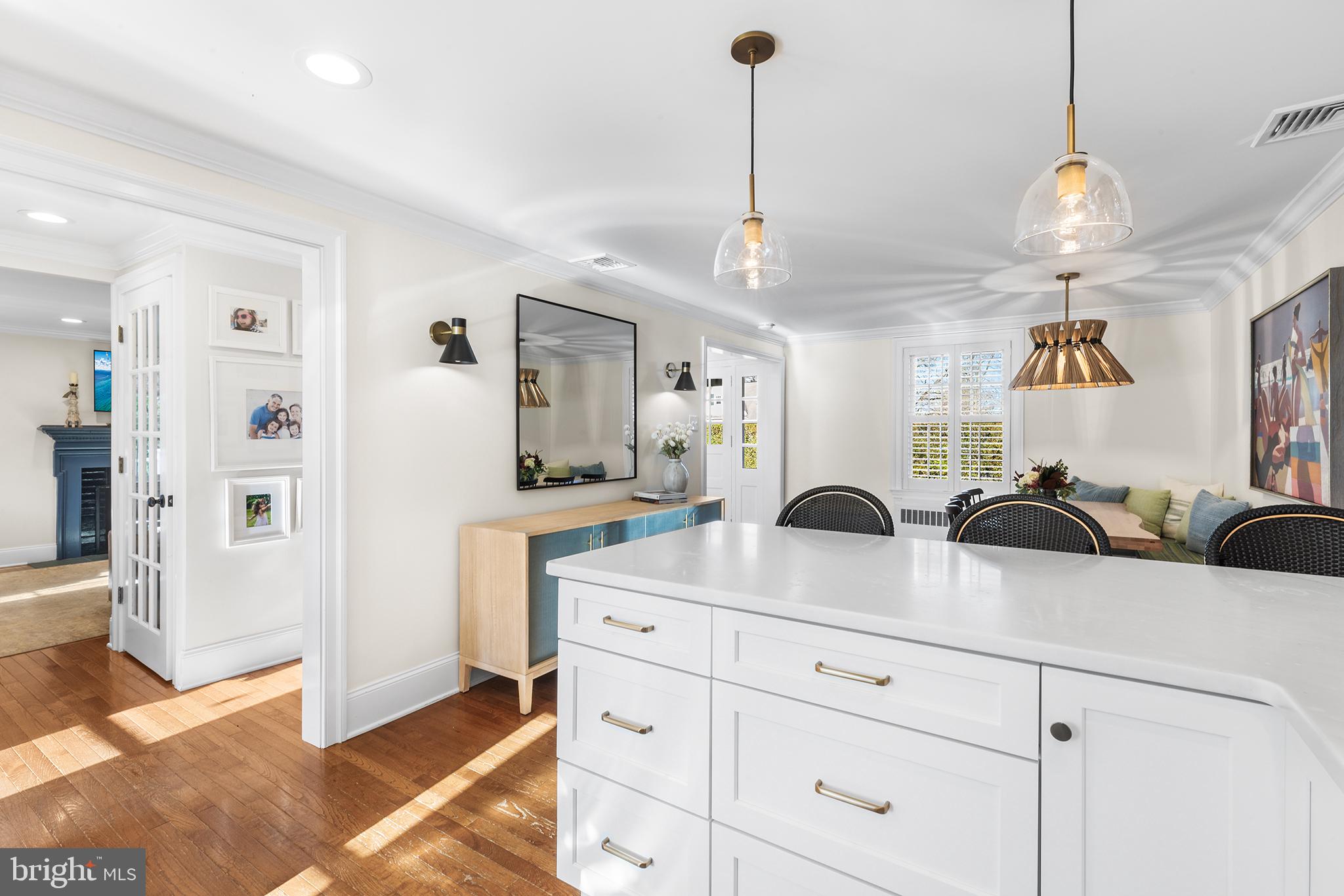 WAYNEWOODS - Residential