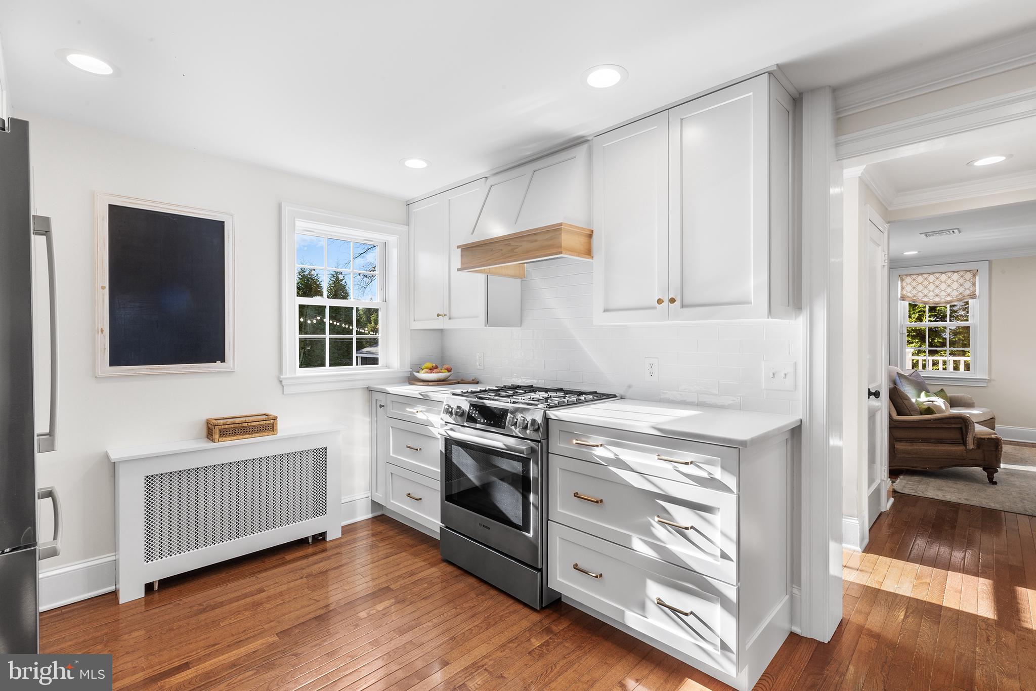 WAYNEWOODS - Residential