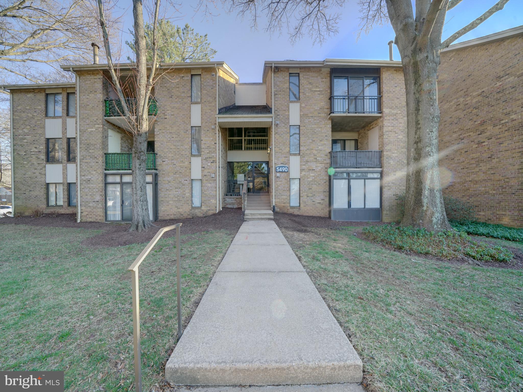 CEDAR VALLEY CONDOMINIUM - Residential