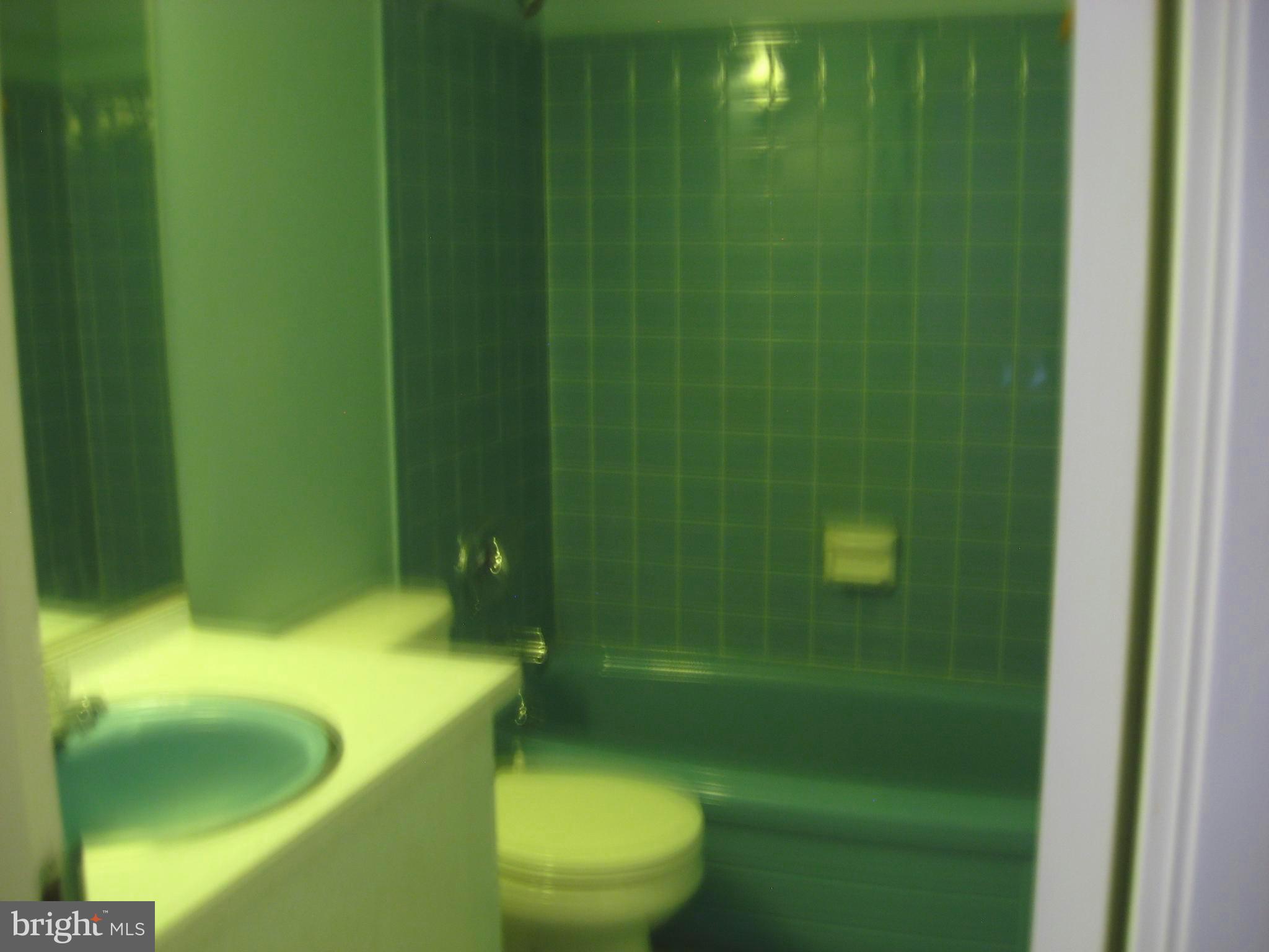 KINGS POINT - Residential