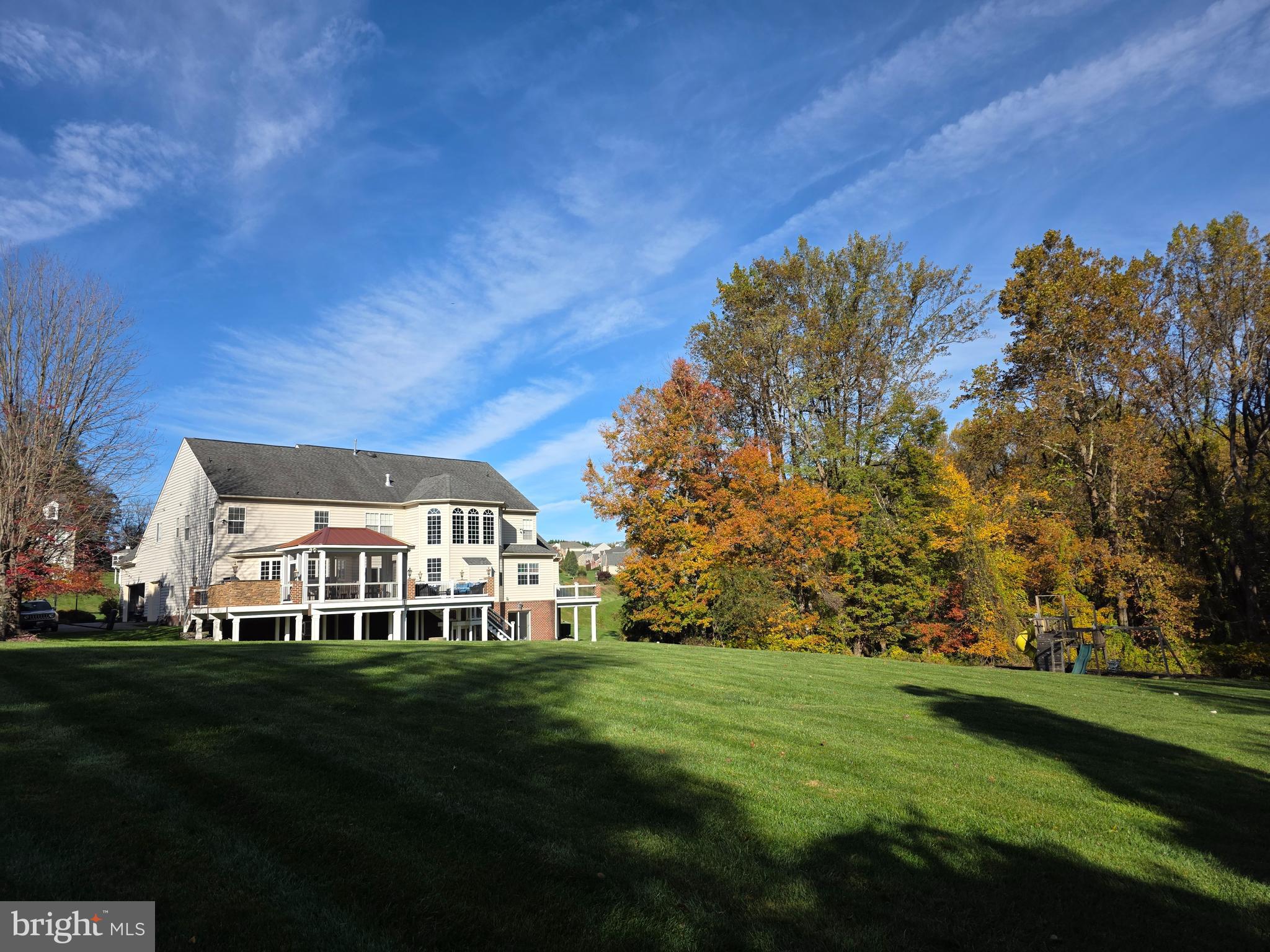 MARTIN MEADOWS - Residential