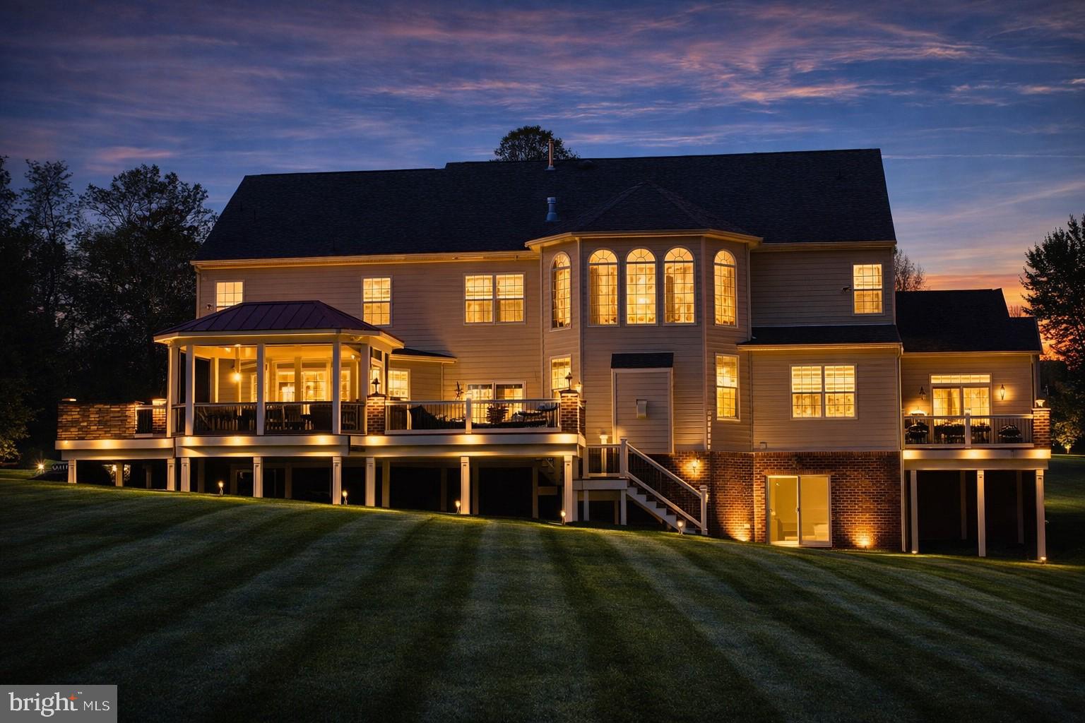 MARTIN MEADOWS - Residential