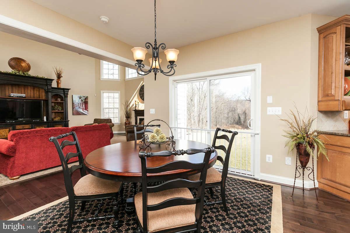 MARTIN MEADOWS - Residential