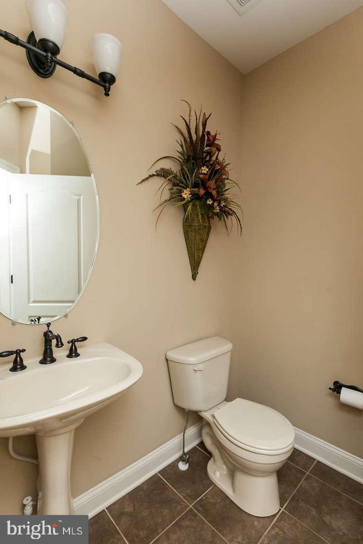 MARTIN MEADOWS - Residential