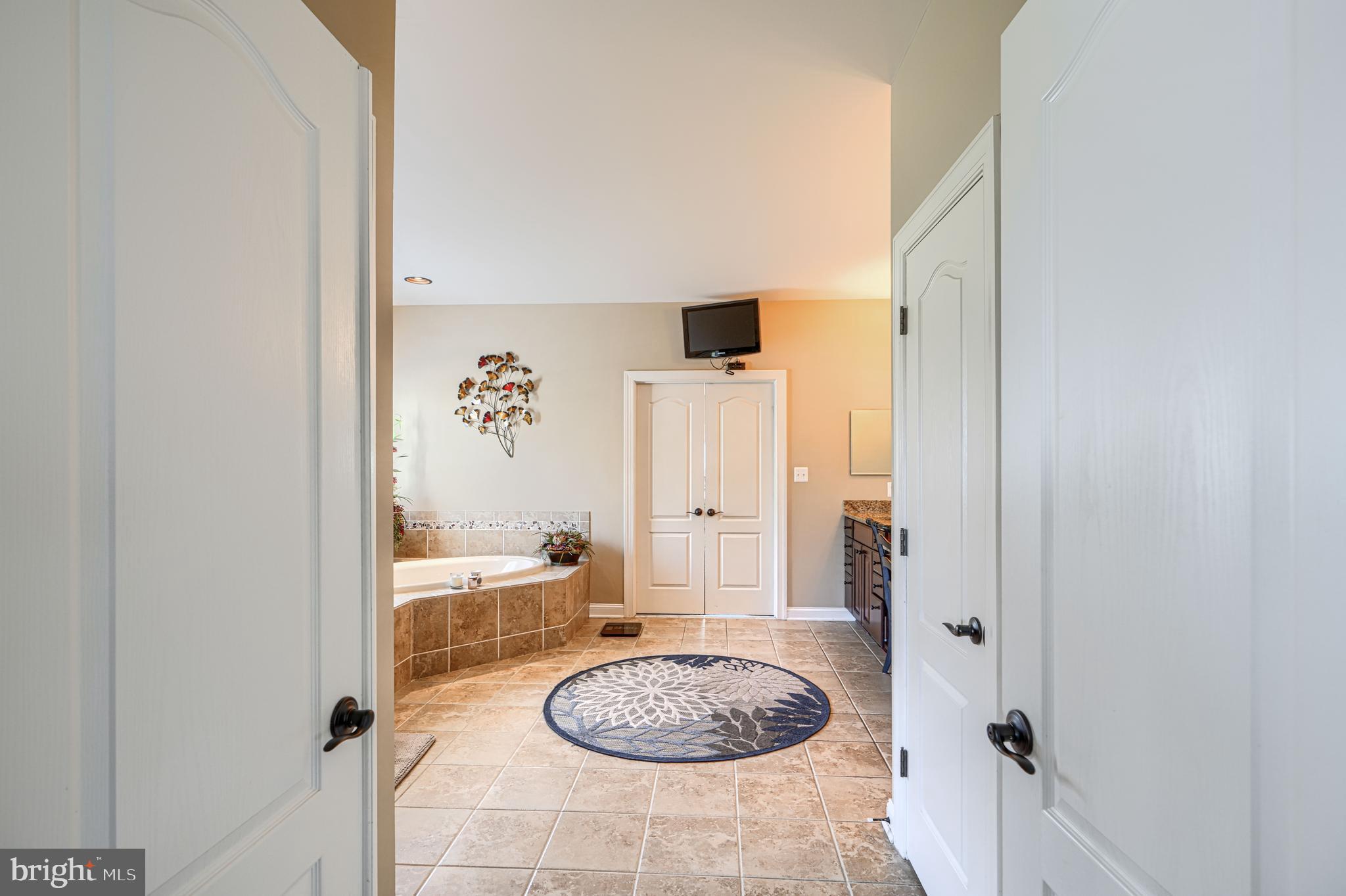 MARTIN MEADOWS - Residential