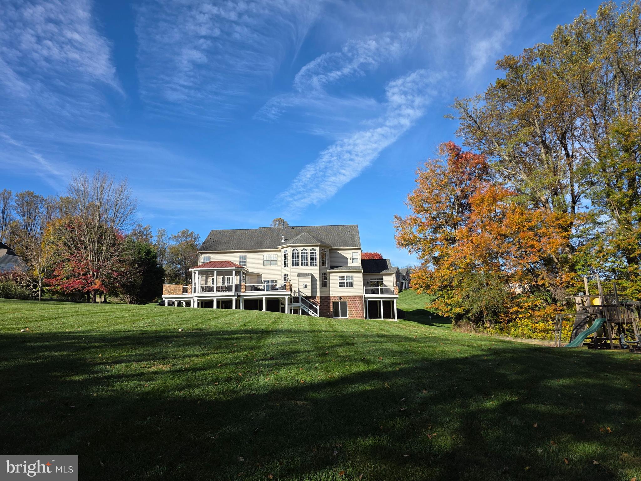 MARTIN MEADOWS - Residential