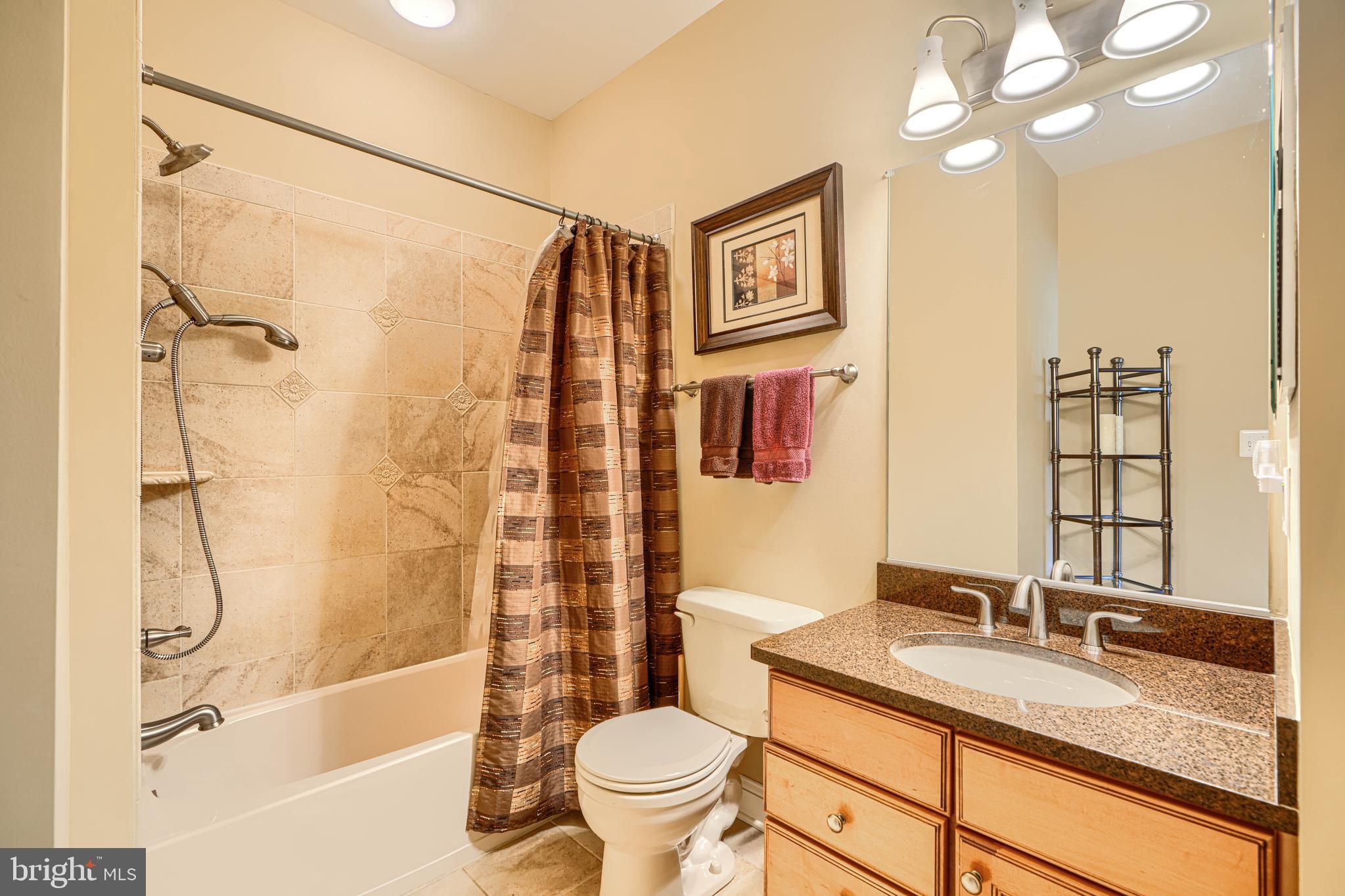 MARTIN MEADOWS - Residential