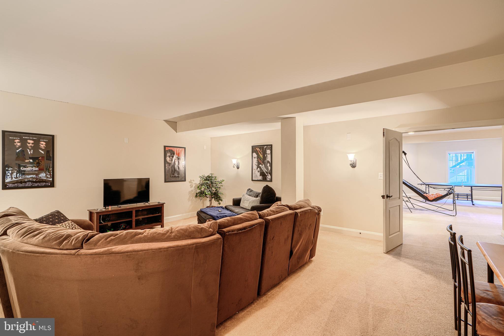 MARTIN MEADOWS - Residential