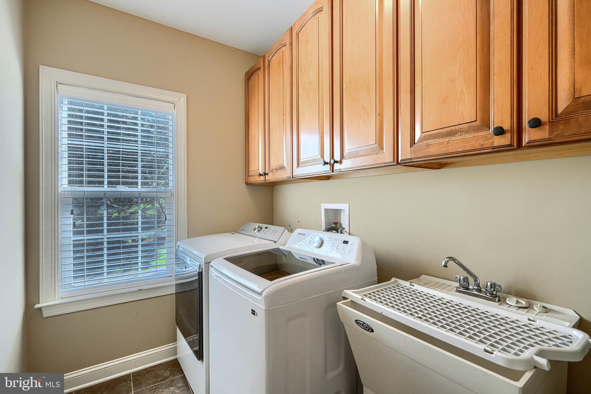 MARTIN MEADOWS - Residential