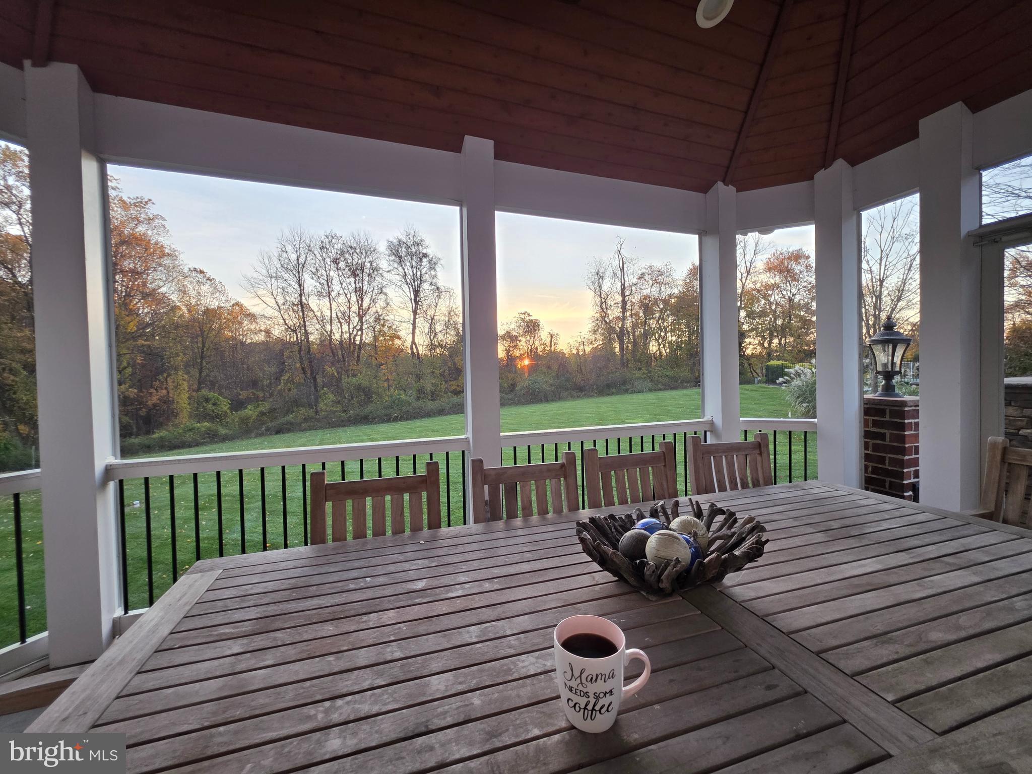 MARTIN MEADOWS - Residential