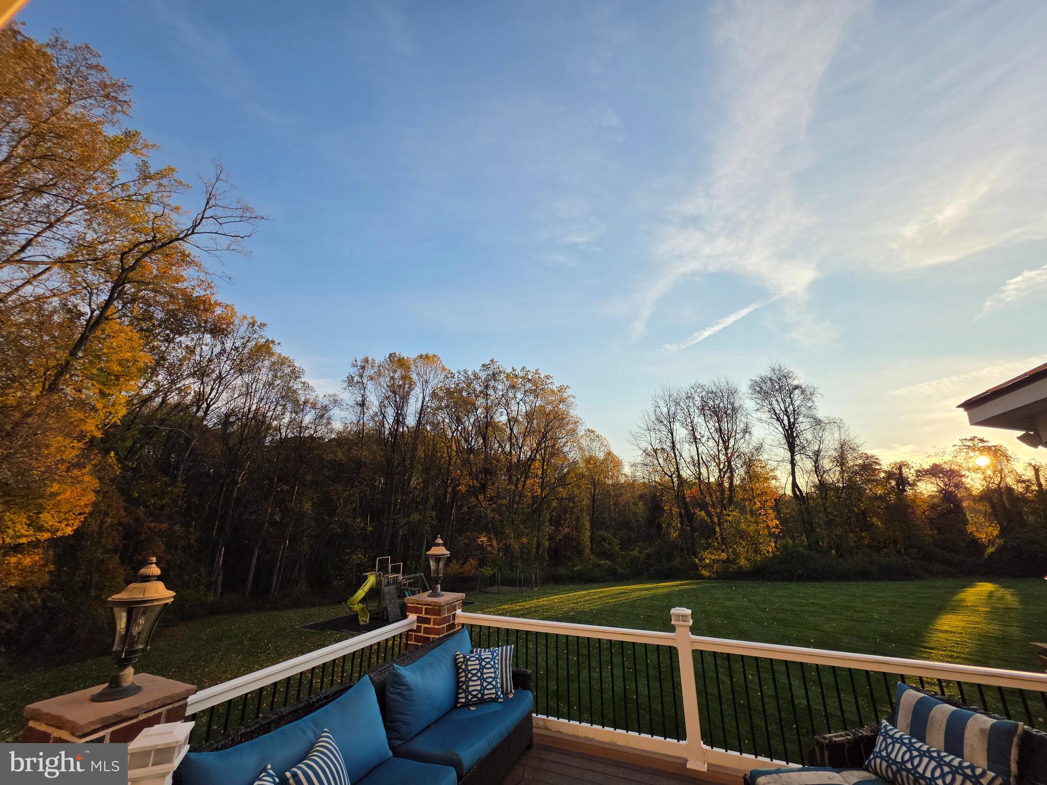 MARTIN MEADOWS - Residential