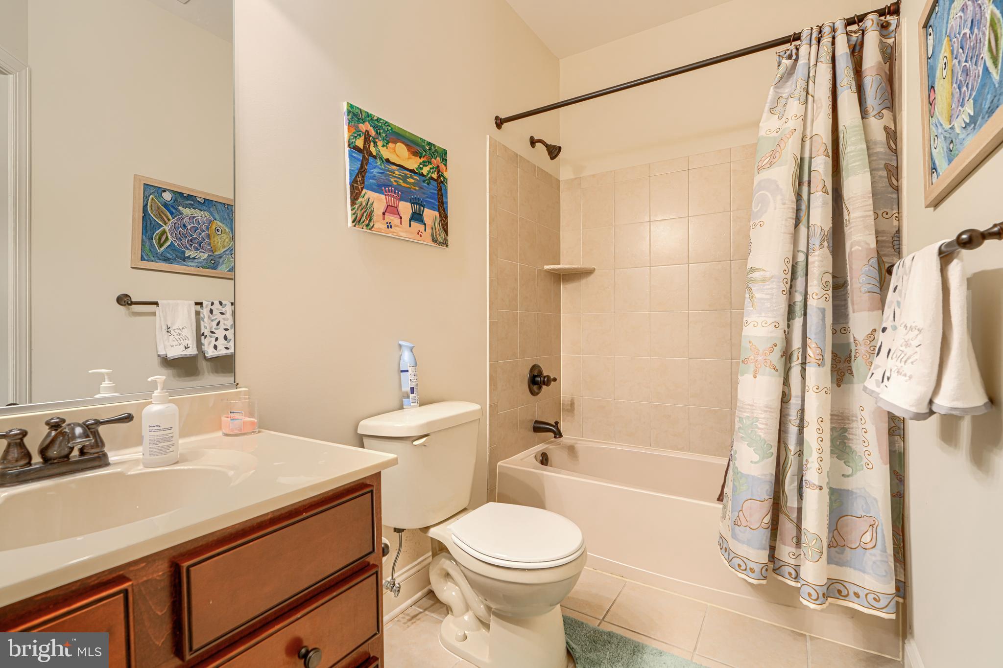 MARTIN MEADOWS - Residential