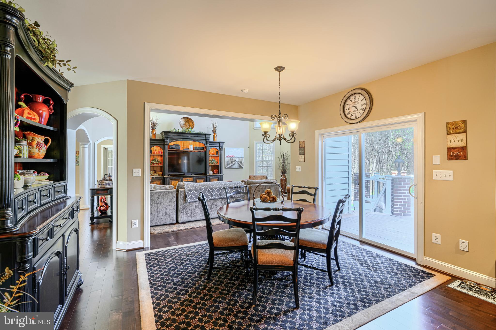 MARTIN MEADOWS - Residential