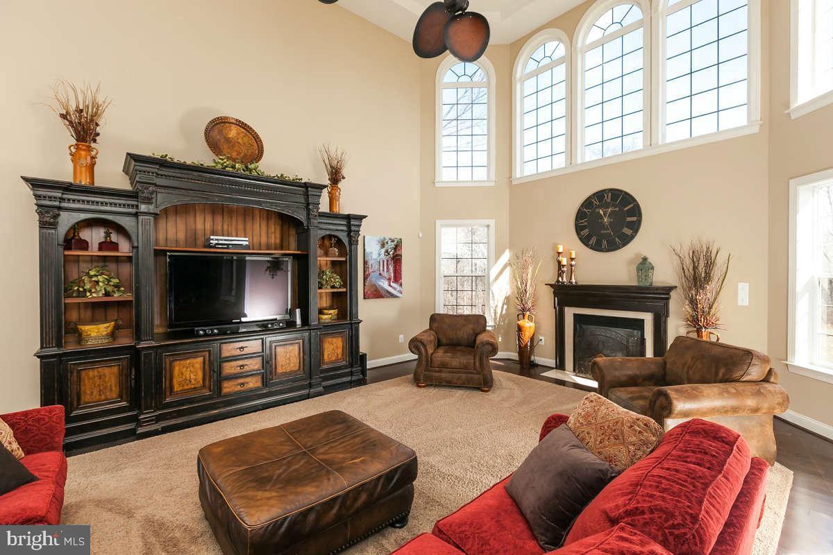 MARTIN MEADOWS - Residential