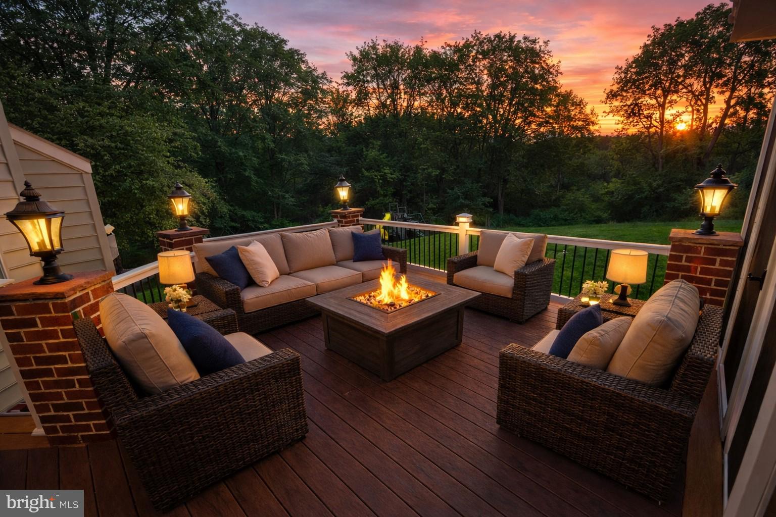 MARTIN MEADOWS - Residential