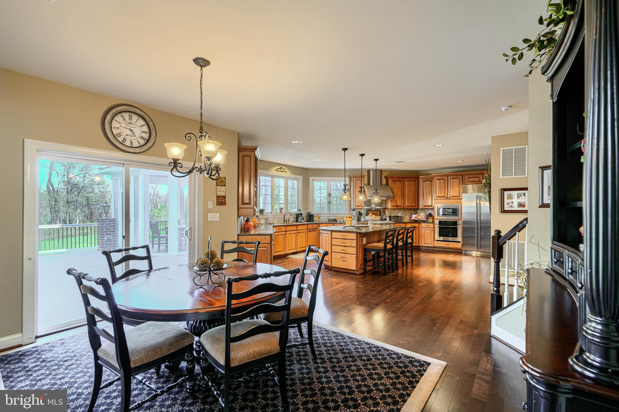 MARTIN MEADOWS - Residential