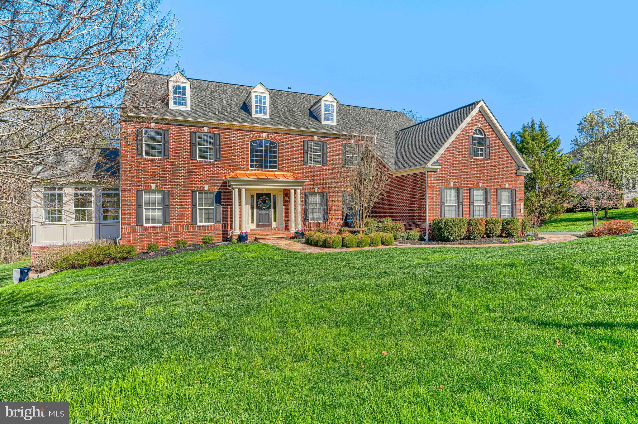 MARTIN MEADOWS - Residential