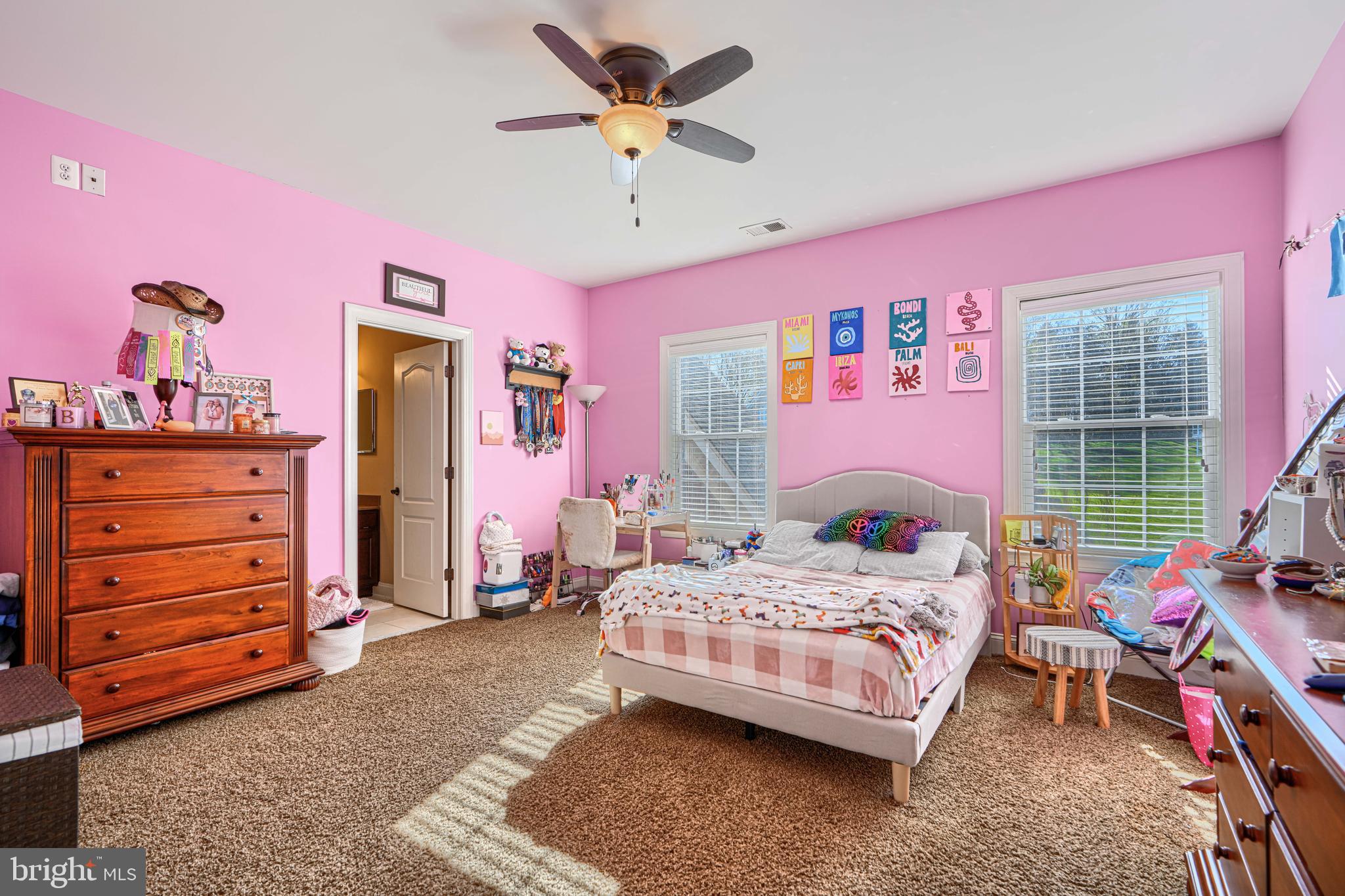 MARTIN MEADOWS - Residential