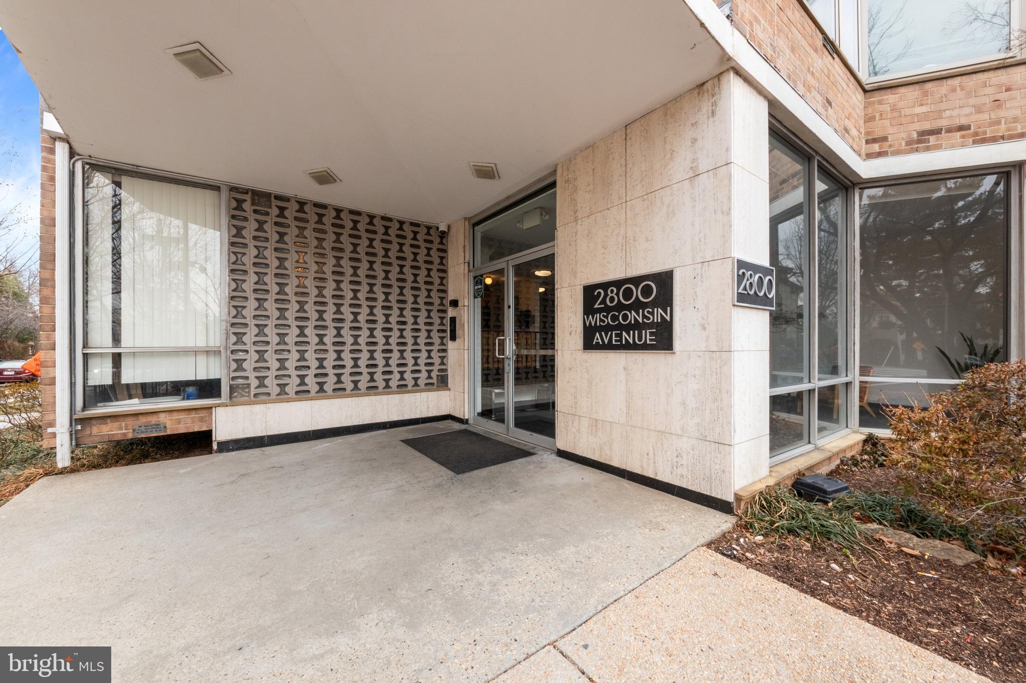 OBSERVATORY CIRCLE - Residential