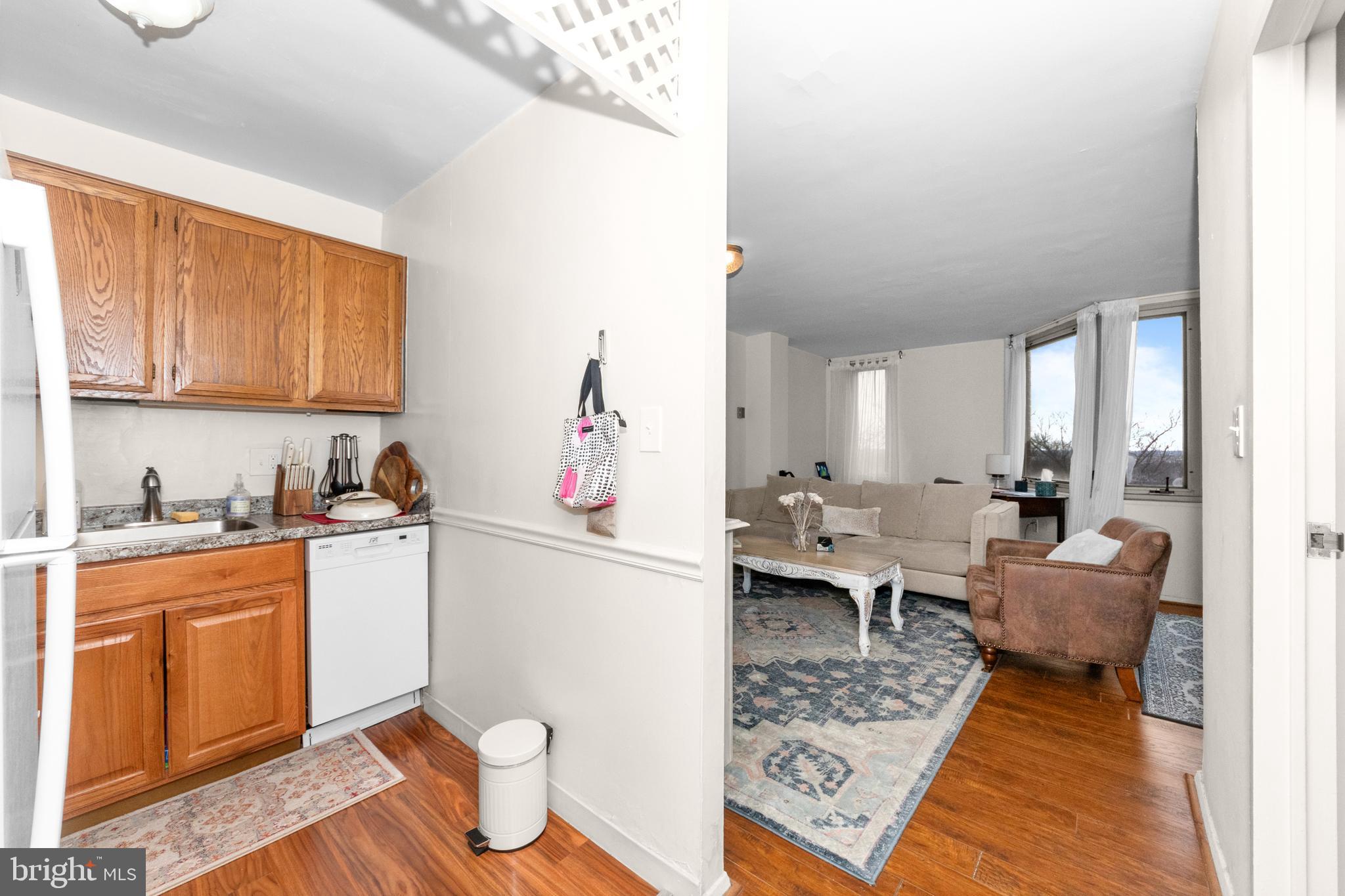 2800 WISCONSIN AVENUE NW 709