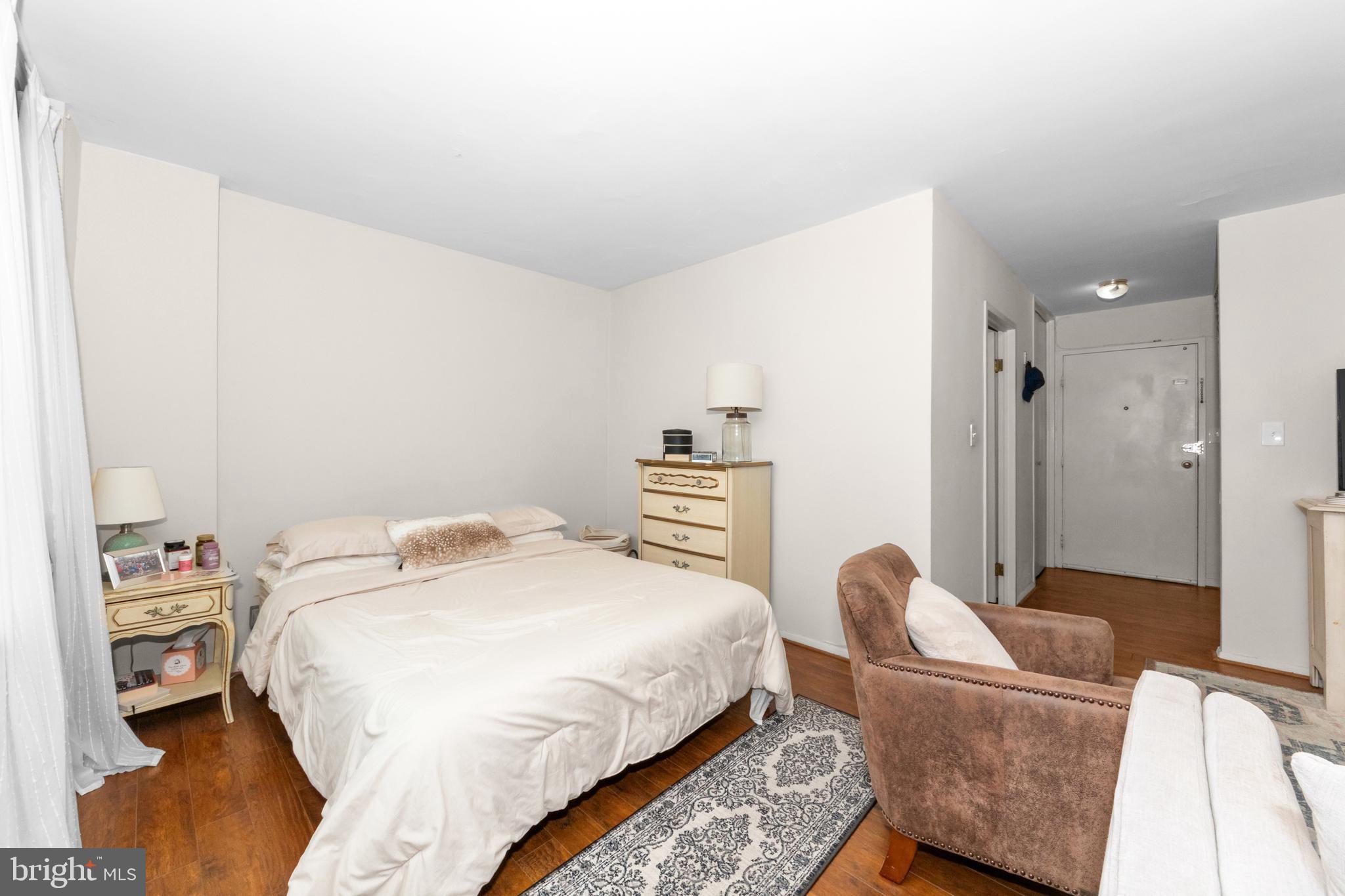 OBSERVATORY CIRCLE - Residential