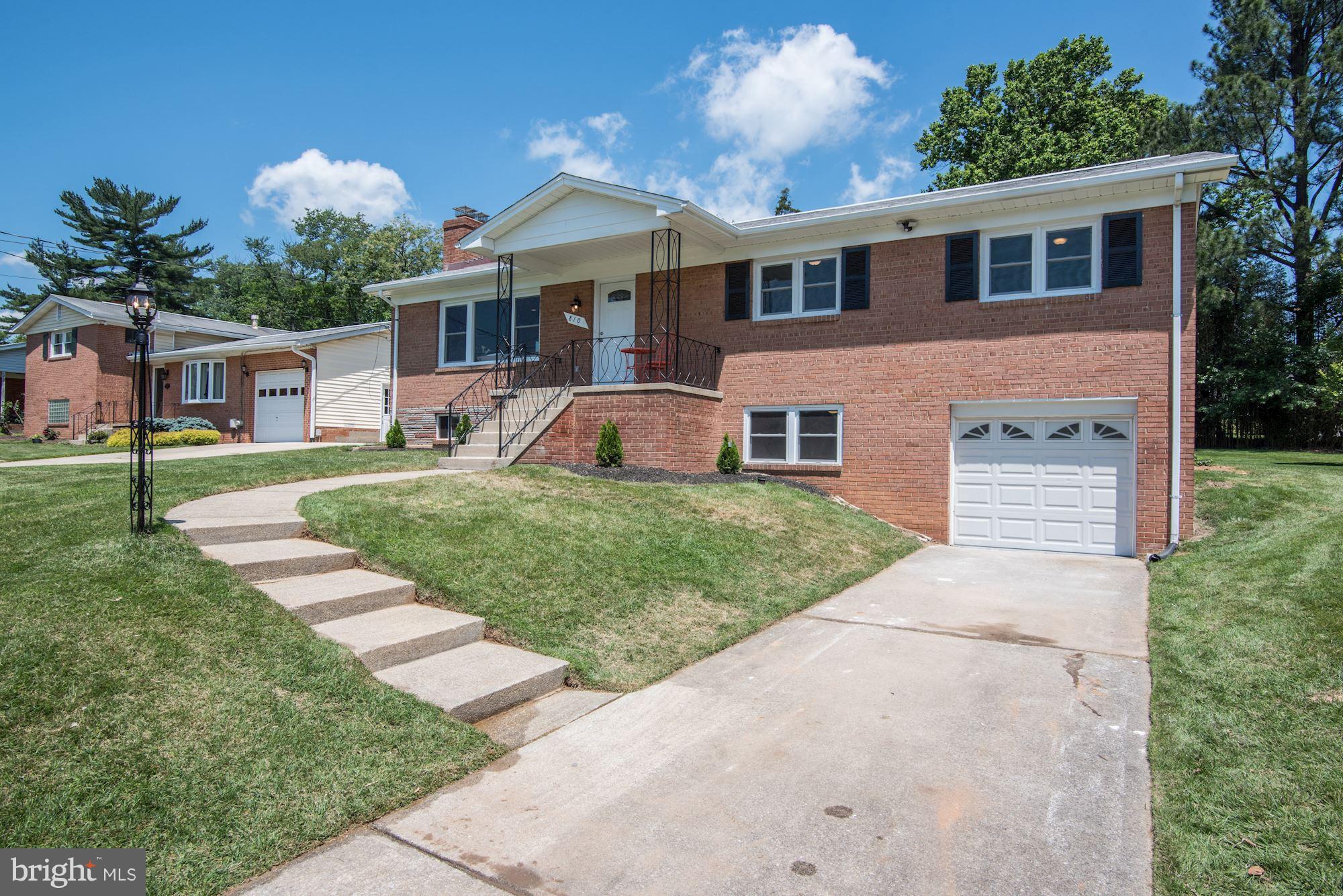 SPRINGBROOK TERRACE - Residential