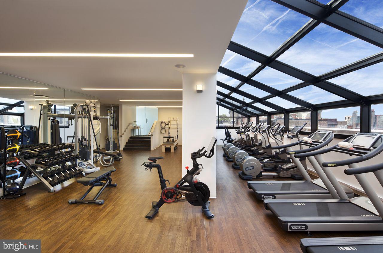 RITTENHOUSE SQUARE - Residential