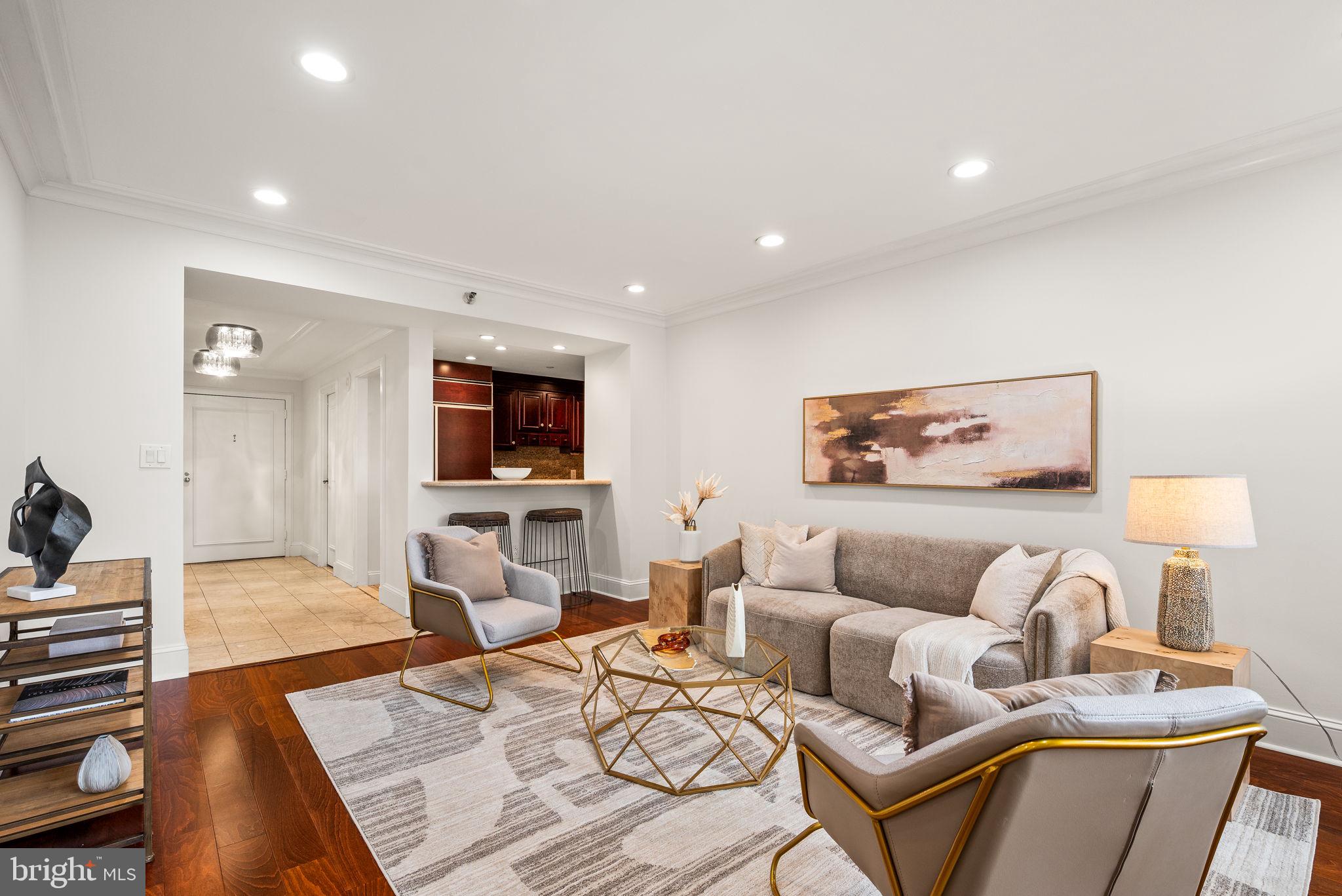 RITTENHOUSE SQUARE - Residential