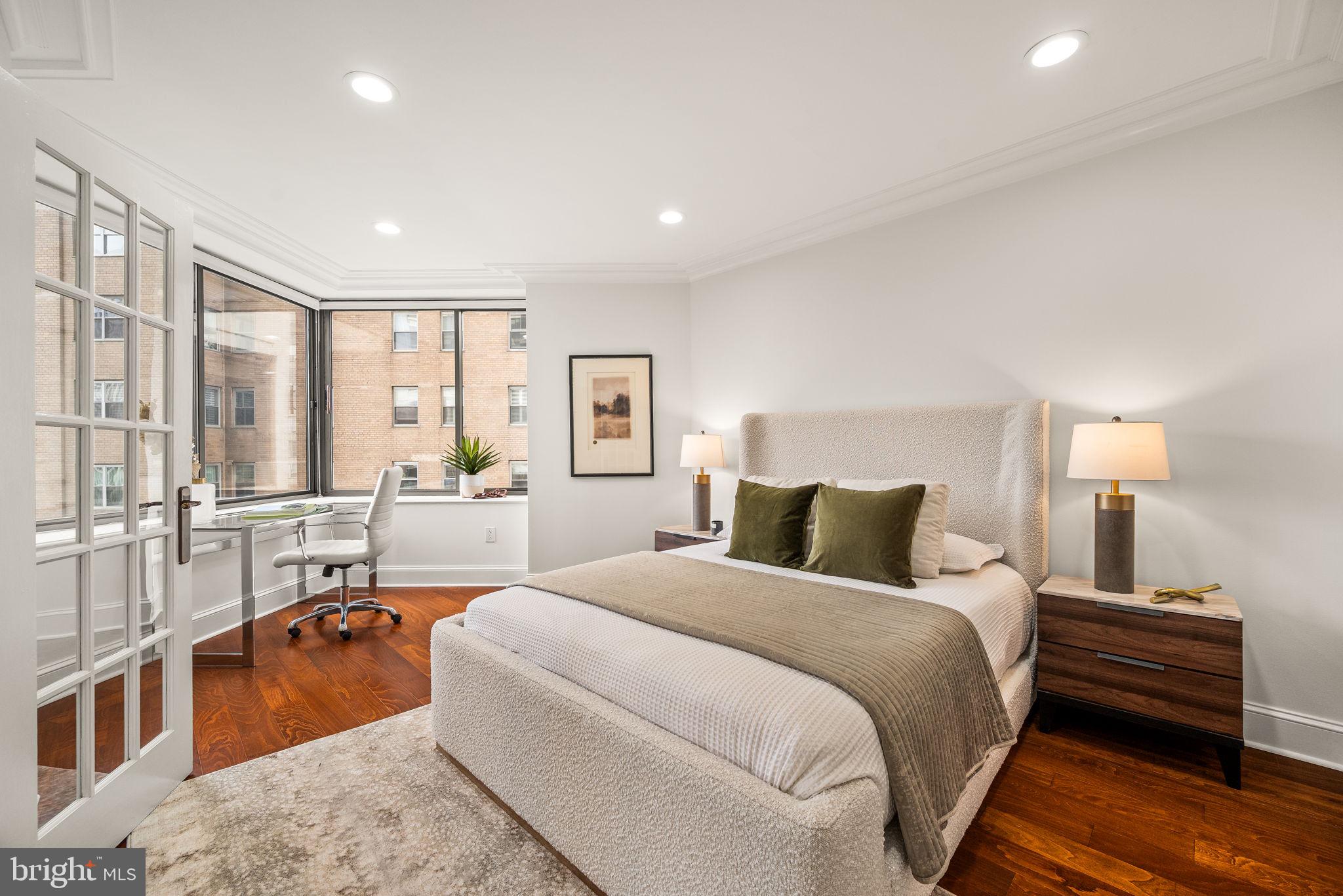 RITTENHOUSE SQUARE - Residential