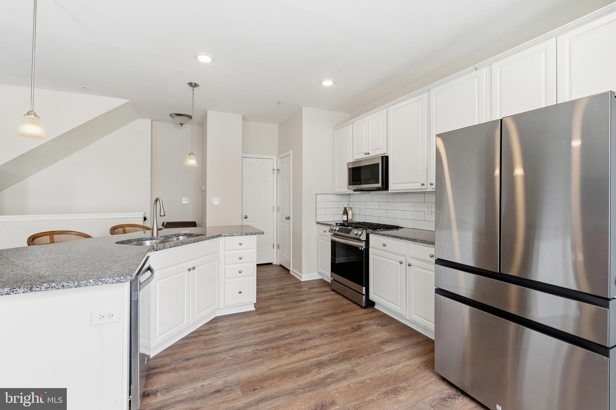 JEFFERSON PLACE - Residential