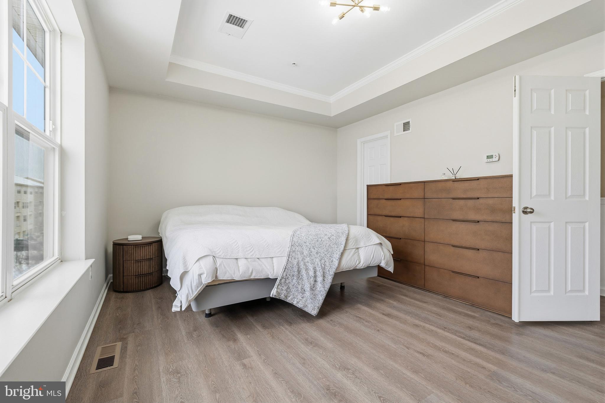 JEFFERSON PLACE - Residential
