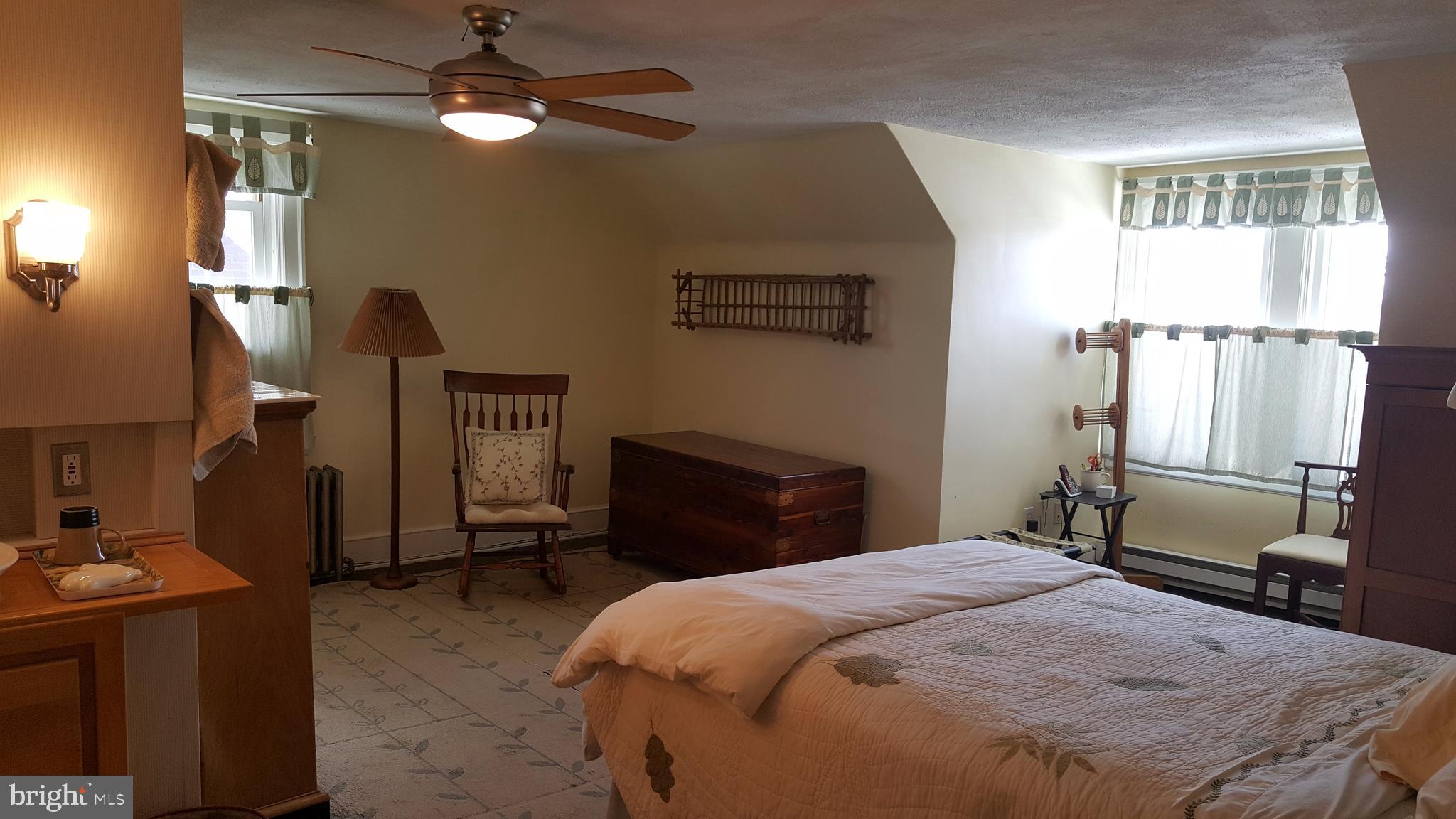 OLDE EAST YORK - Residential