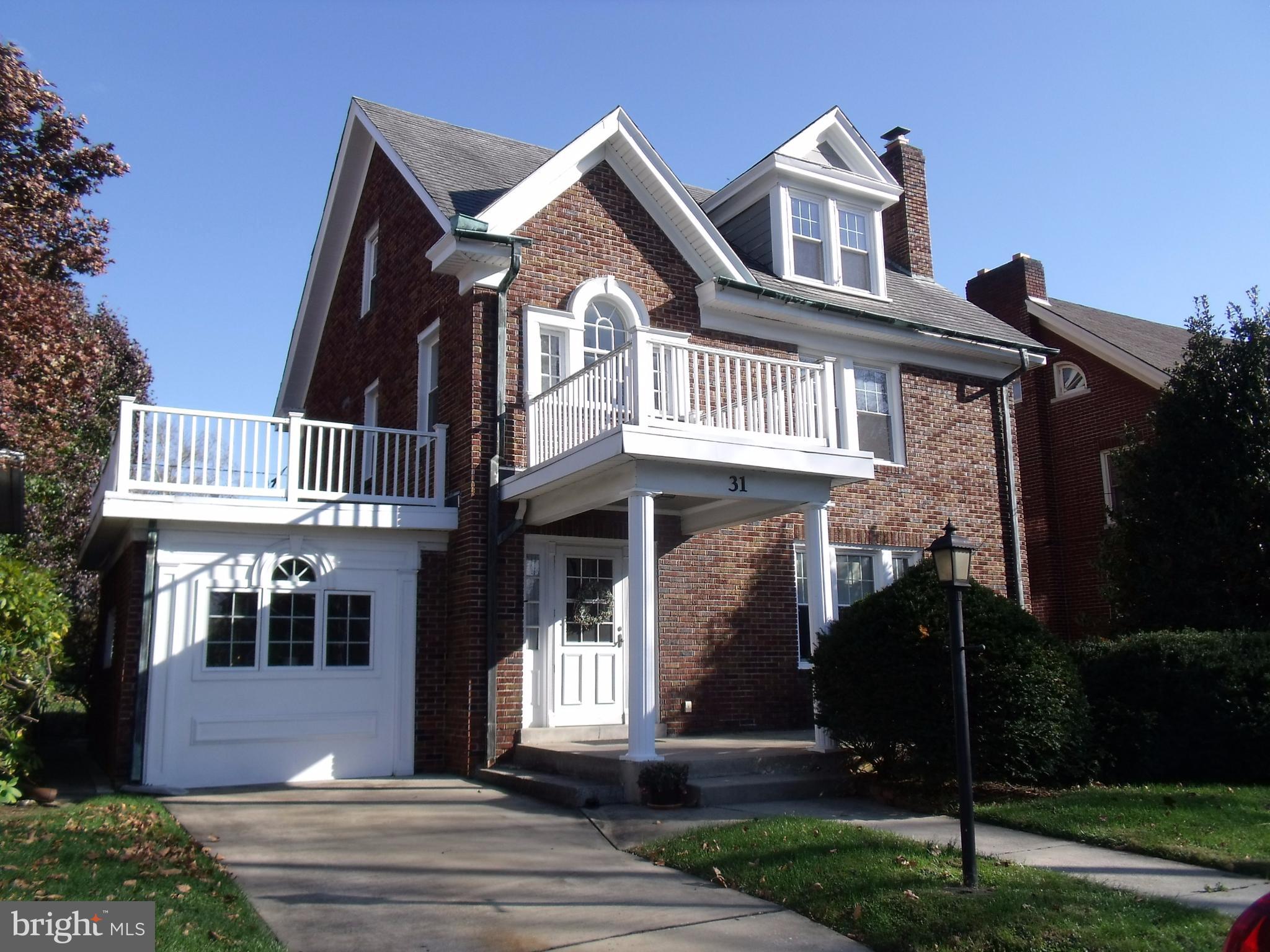 OLDE EAST YORK - Residential