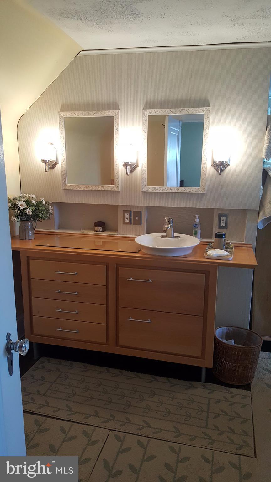 OLDE EAST YORK - Residential