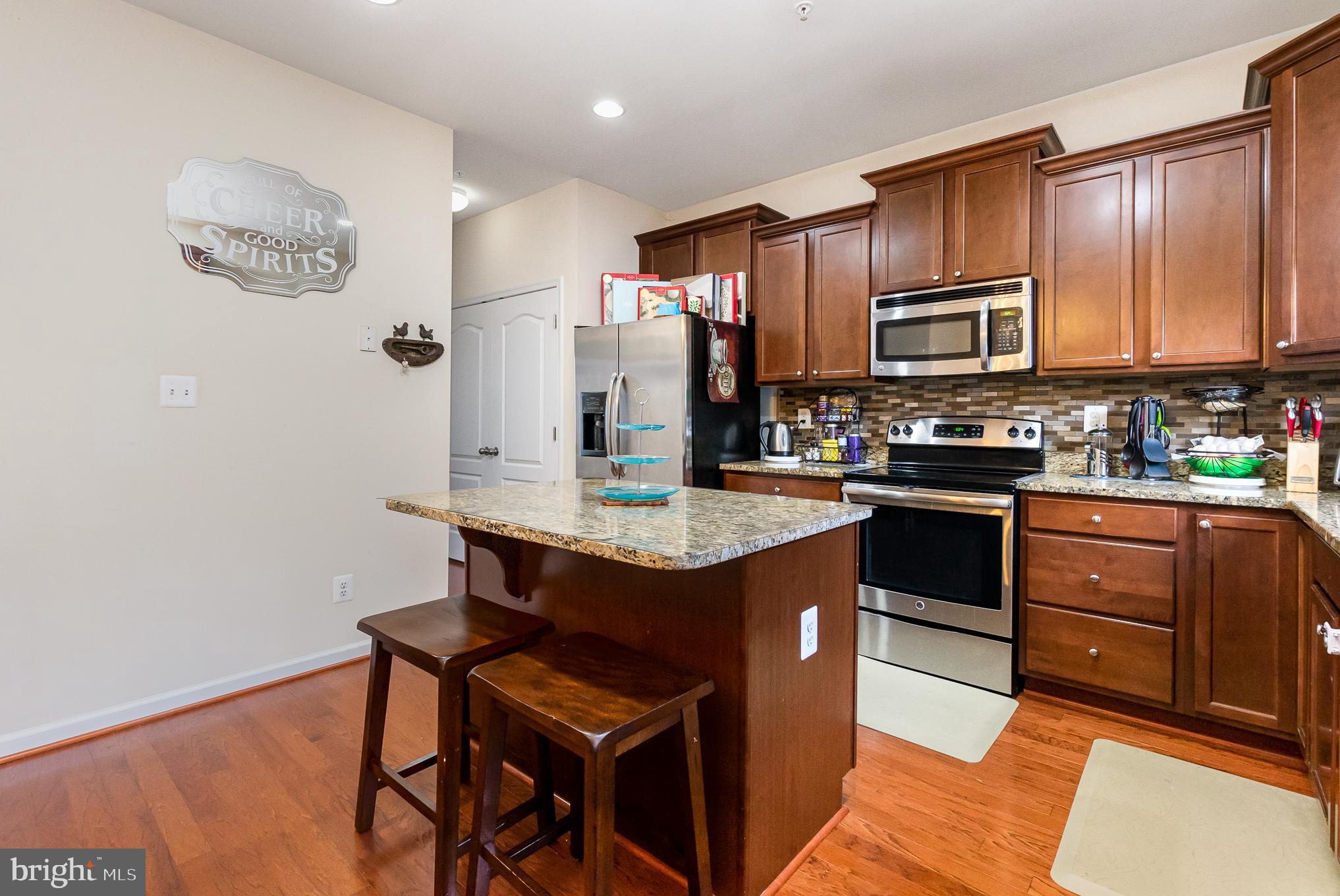 MAGNOLIA LANDING - Residential